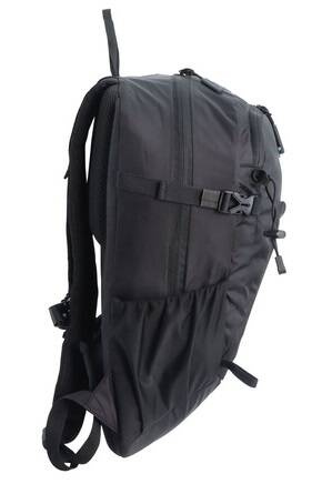 Plecak podróżny z poliestru Discovery Outdoor 611 czarny