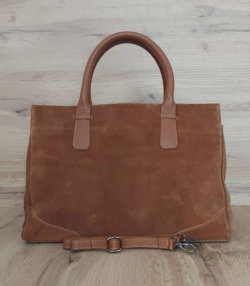 Kuferek damski zamszowy Vera Pelle WKXL85C camel