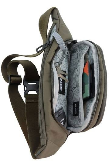 Nerka z poliestru Discovery Downtown 920 khaki